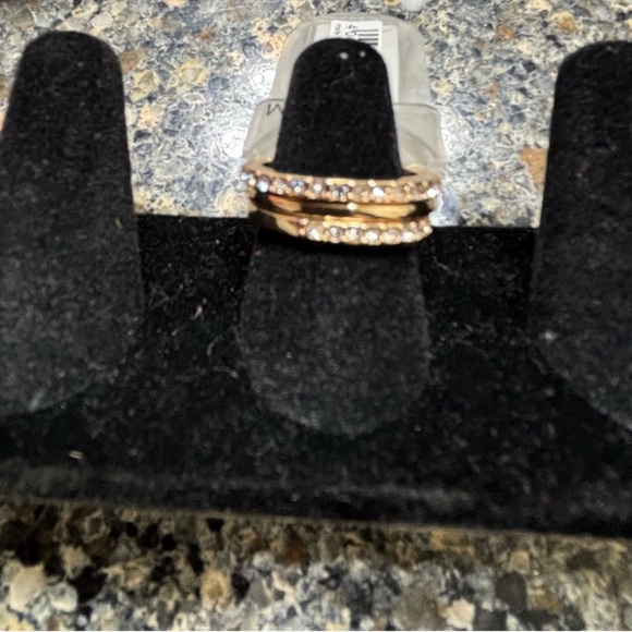 3 Gold  Diamond Rings. Medium - Picture 8 of 8